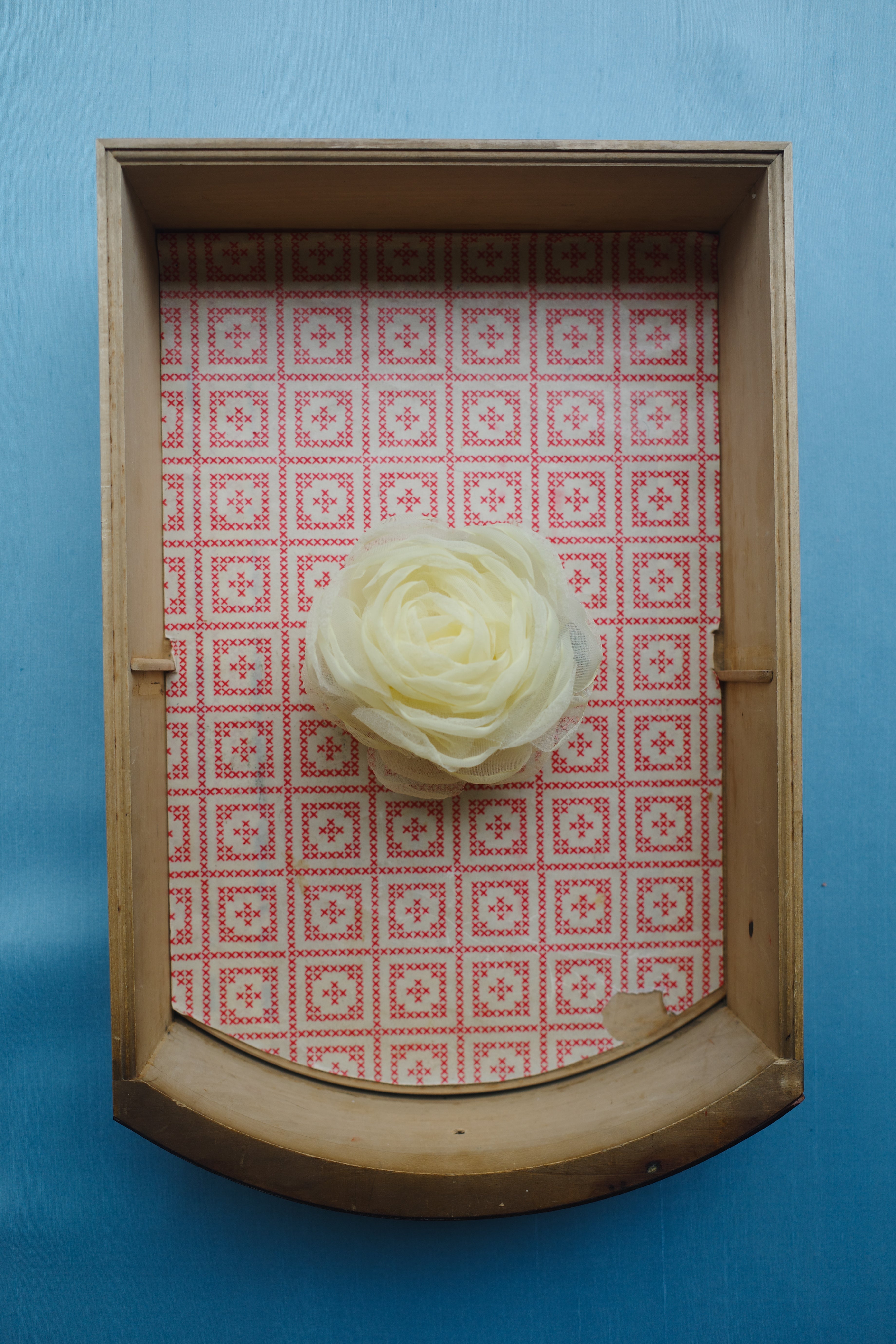 Tulle Rosie Hair Clip - White