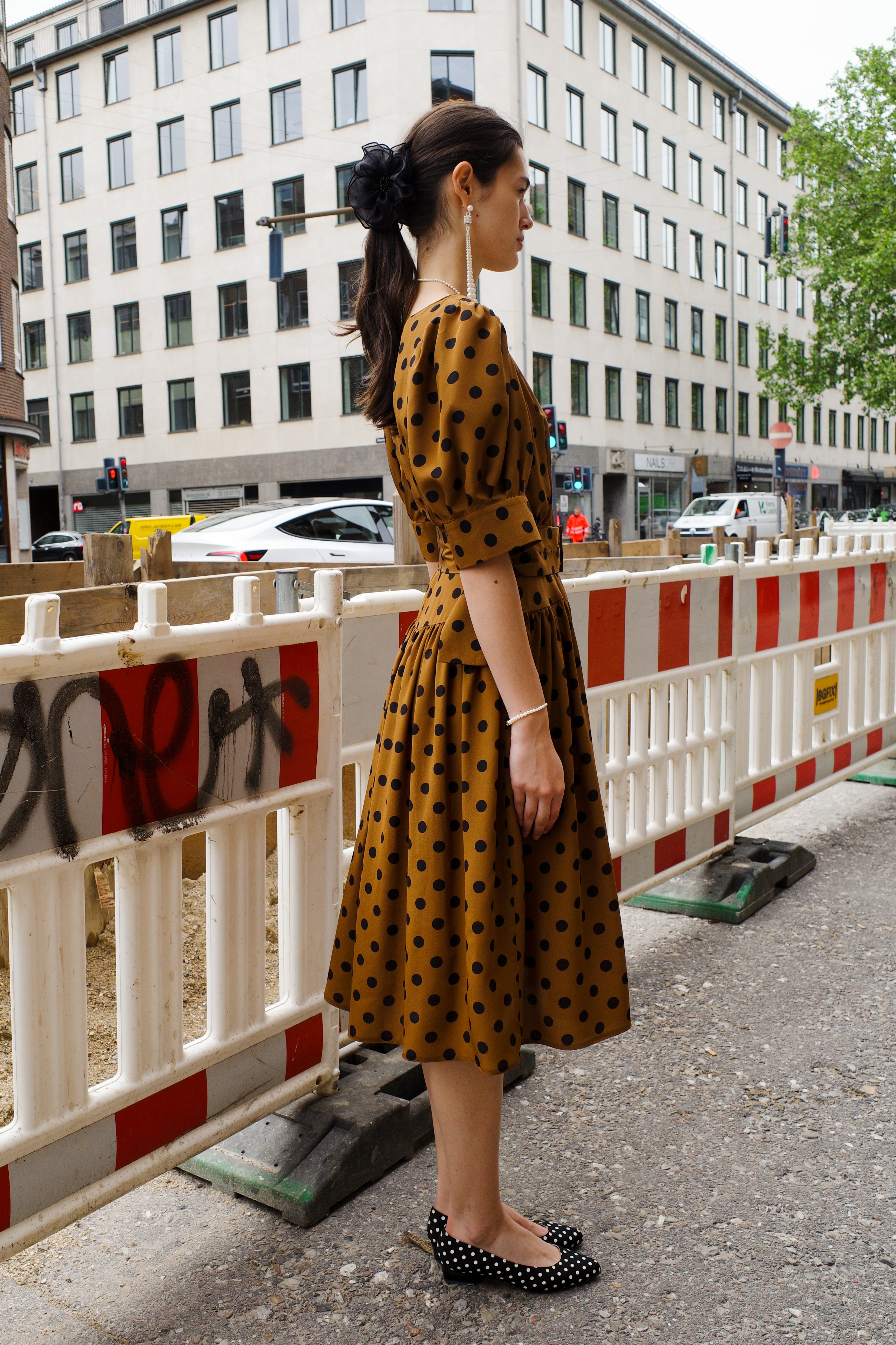 Bjorg Dress Tessilstock Brown - Black Dots