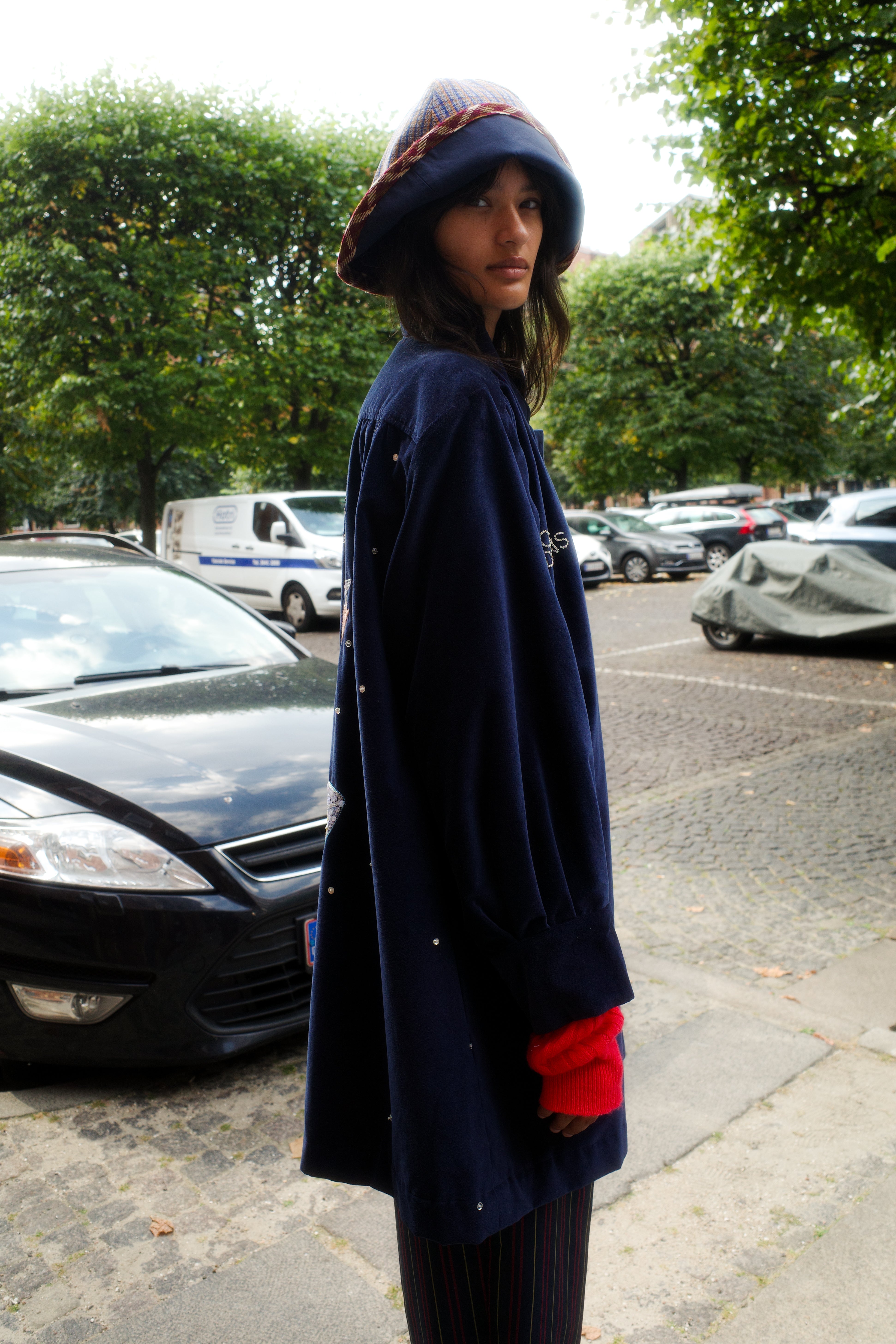 Gaia Coat - Navy champagne girl