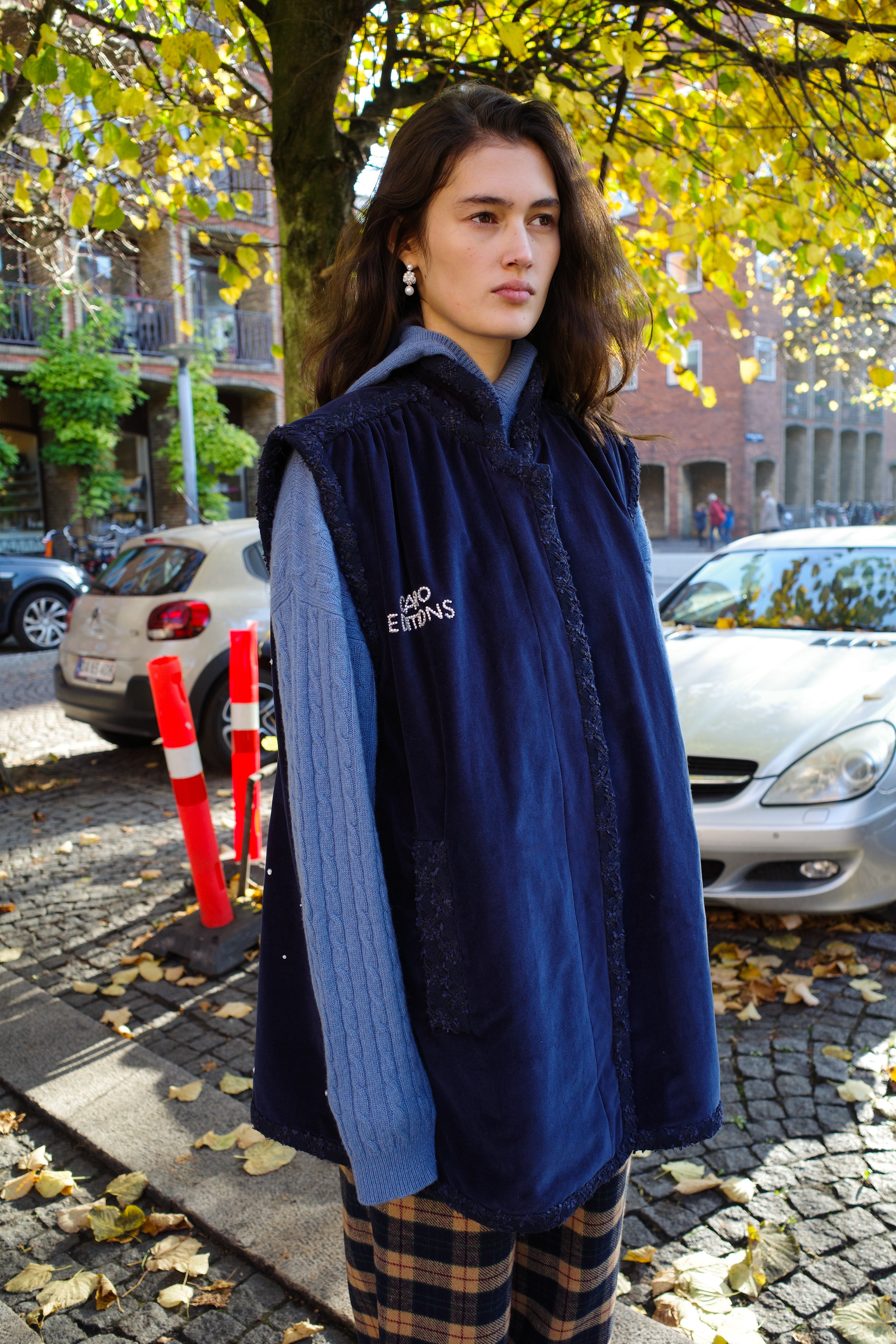 Gaia Vest - Champagne Girl