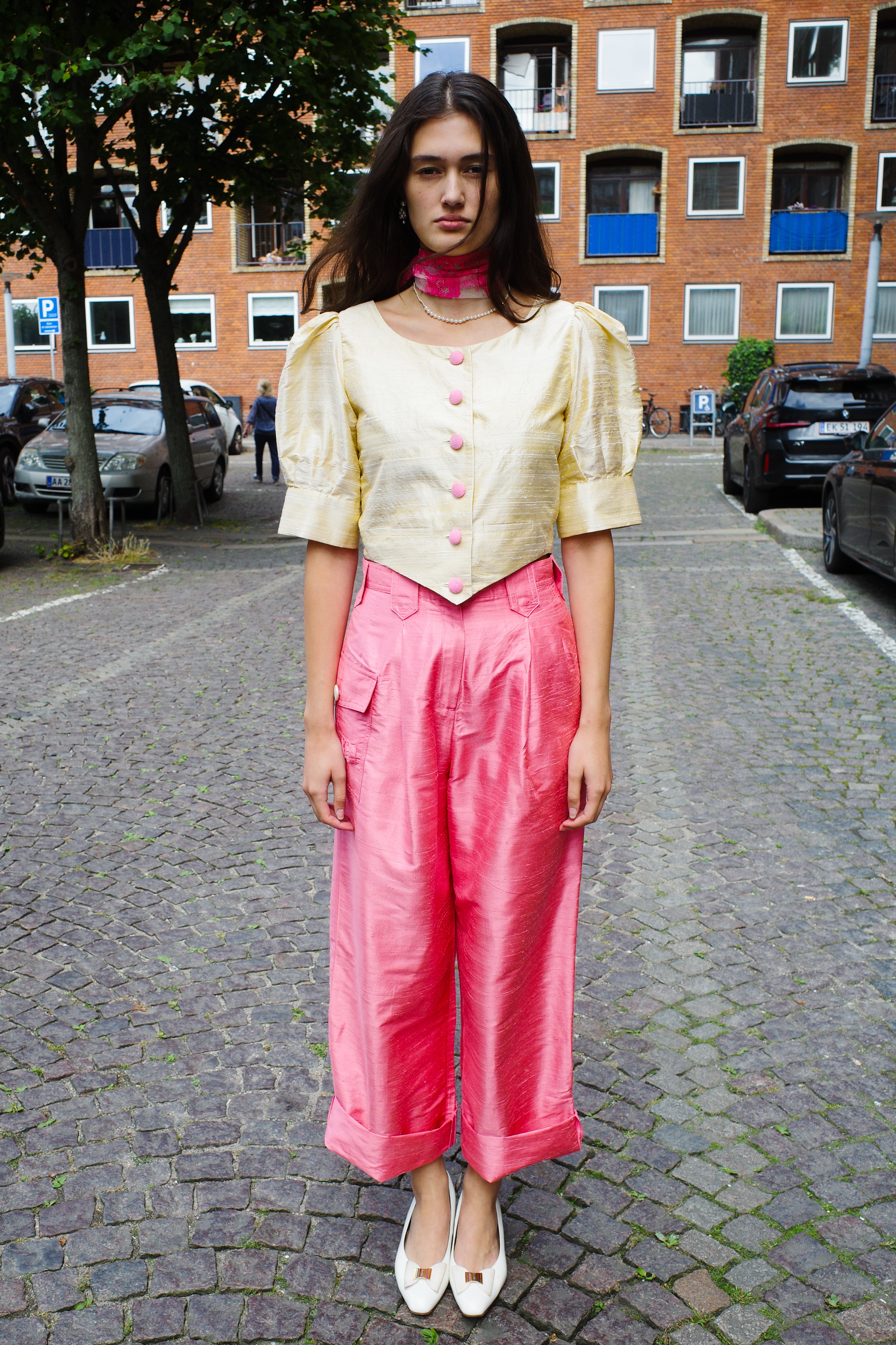 Laura Blouse 100% Silk Yellow w. Pale Pink Buttons