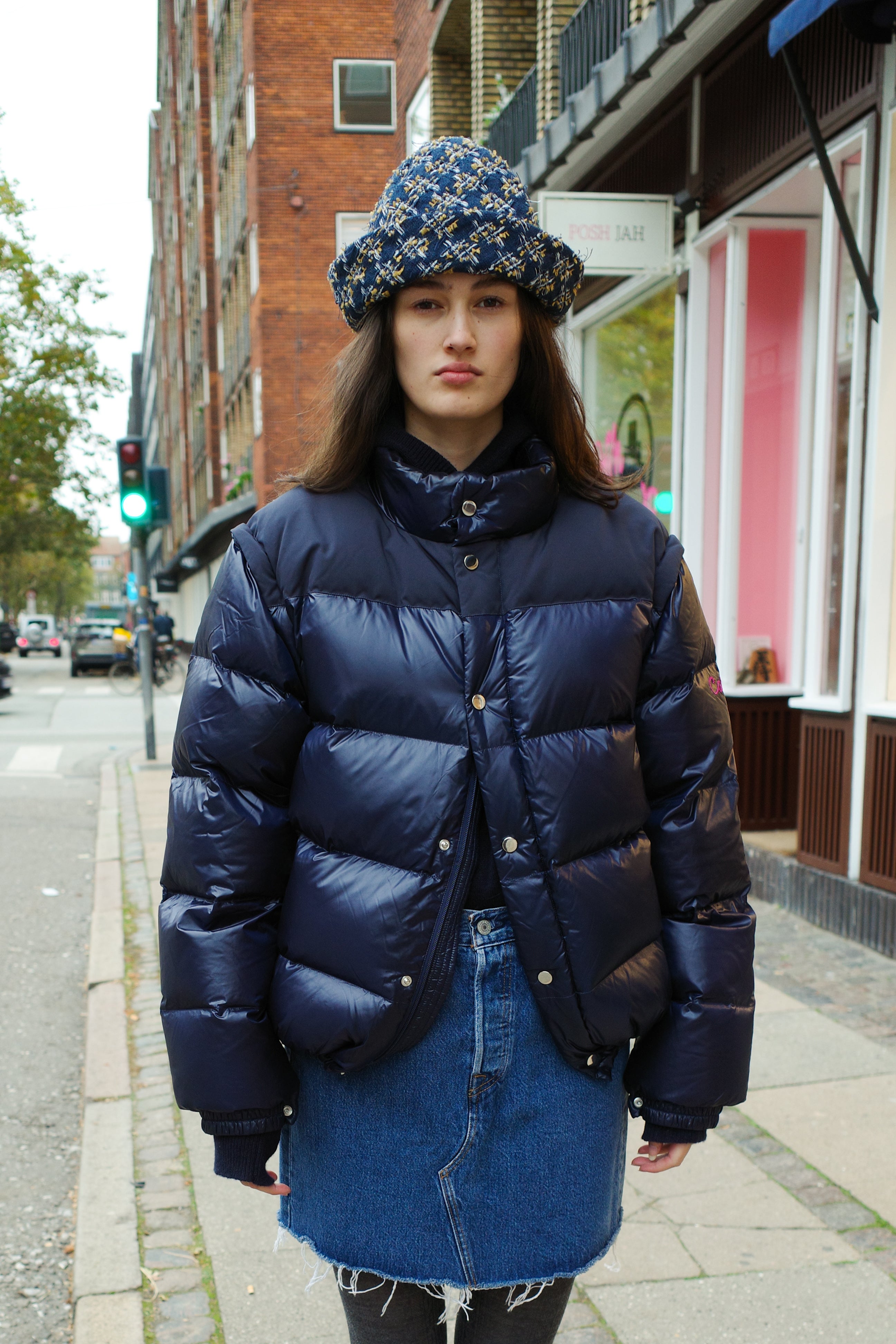 Caro Puffer - Navy
