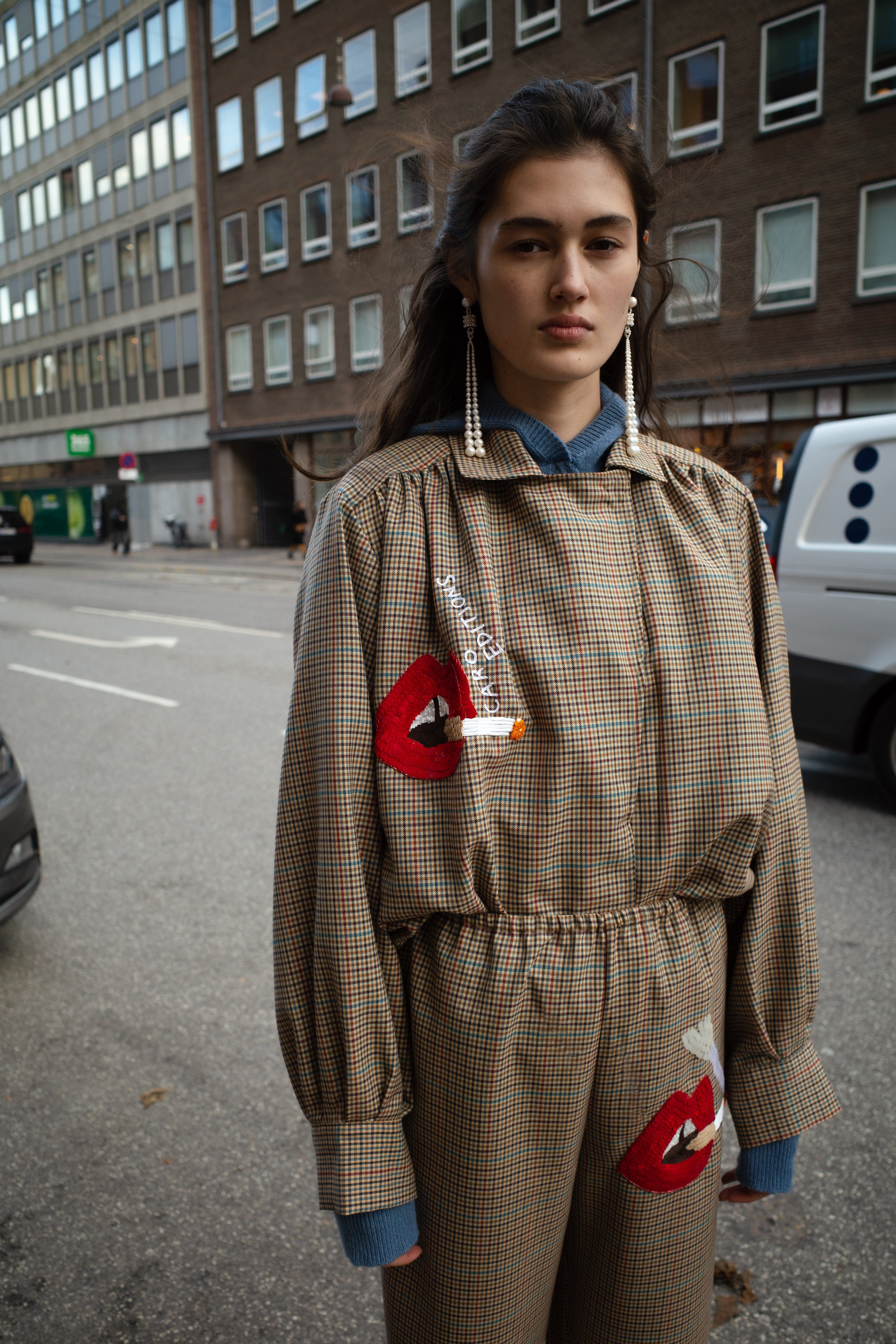 Bonsai Shirt - Tweed with Red Lips