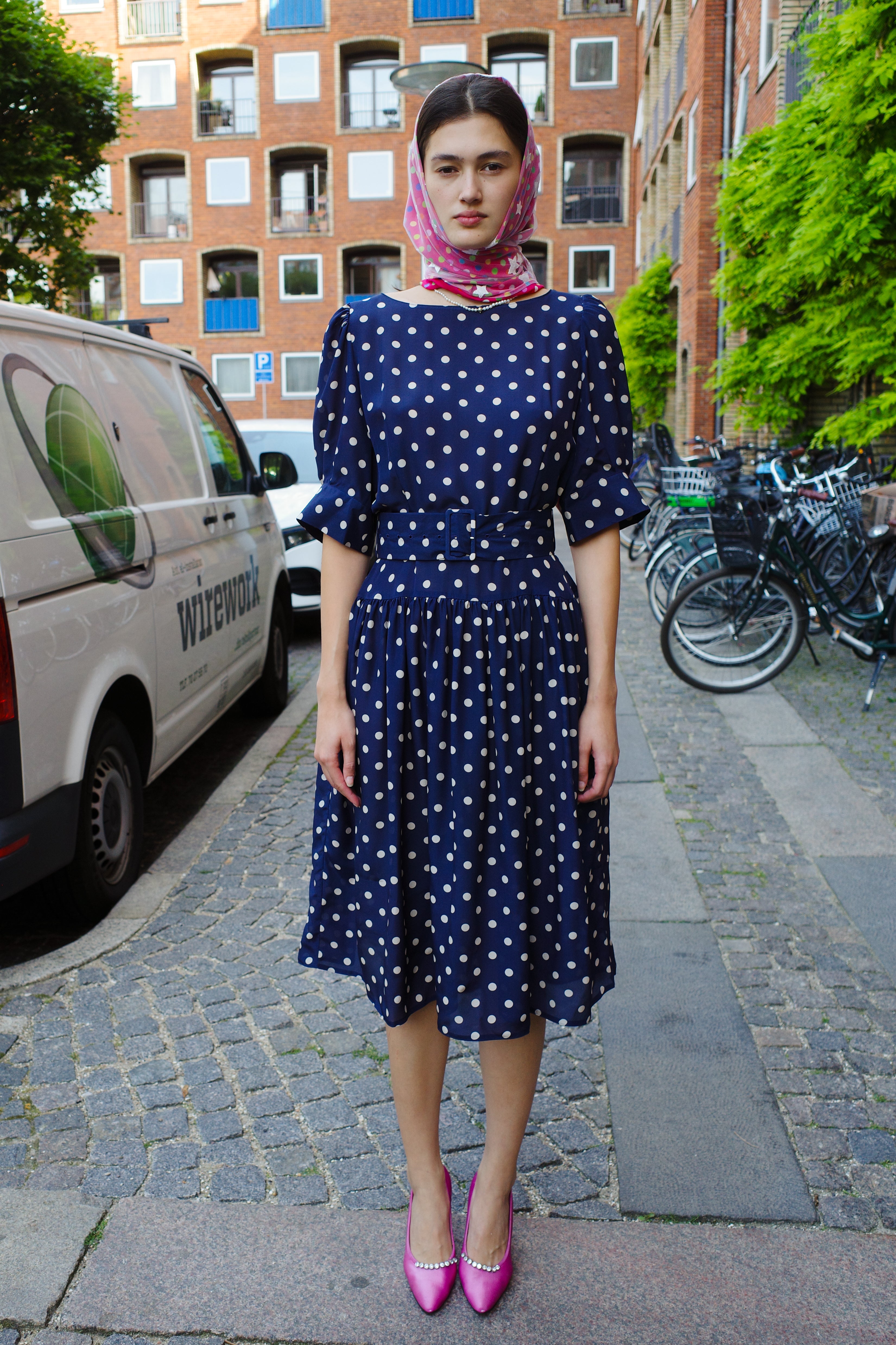 Bjorg Dress Silk Navy - White Dots