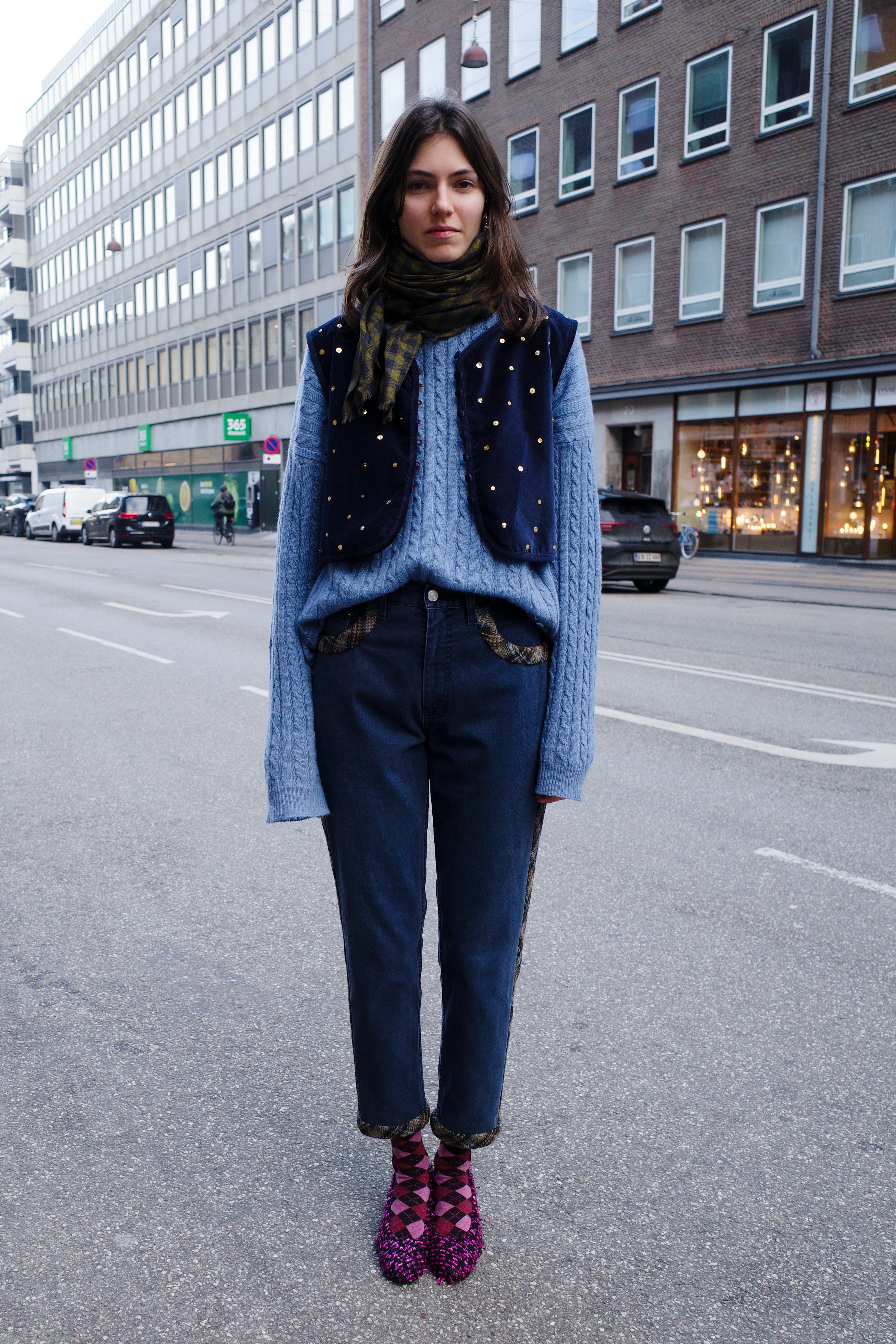 Ravnbak Vest - Circus Ballerina