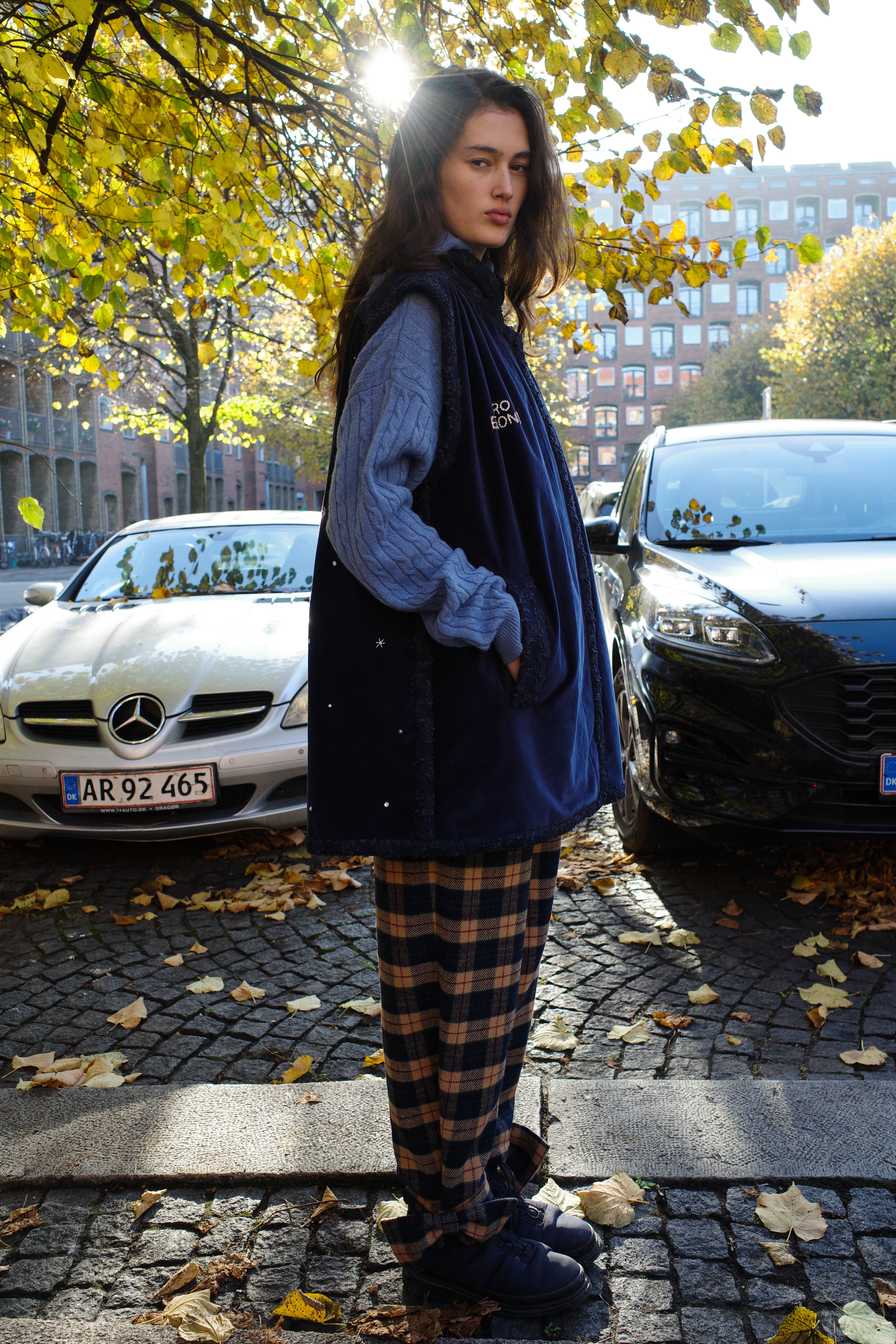 Gaia Vest - Champagne Girl