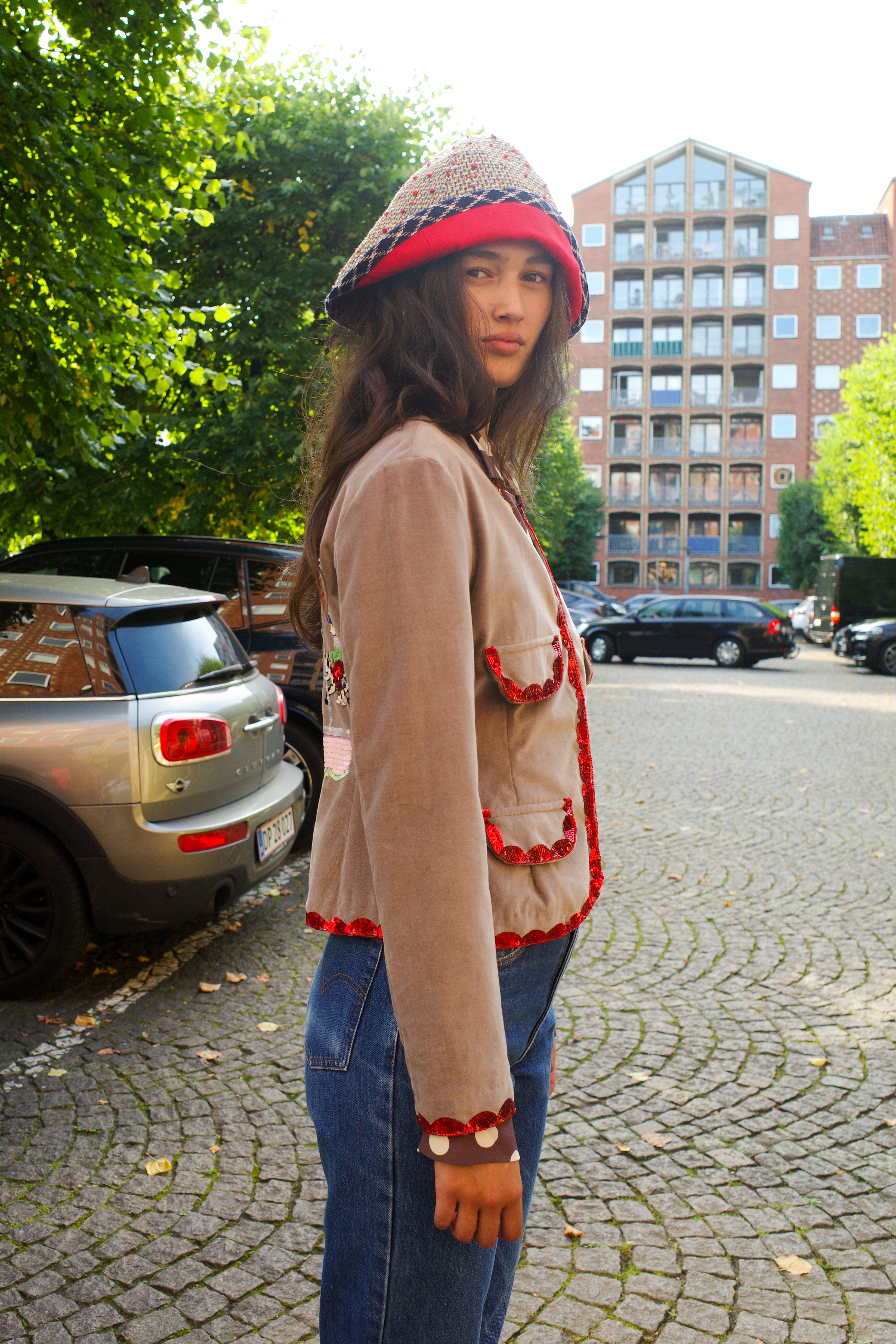 Tusnelda Jacket - Grey Velvet with Red Details