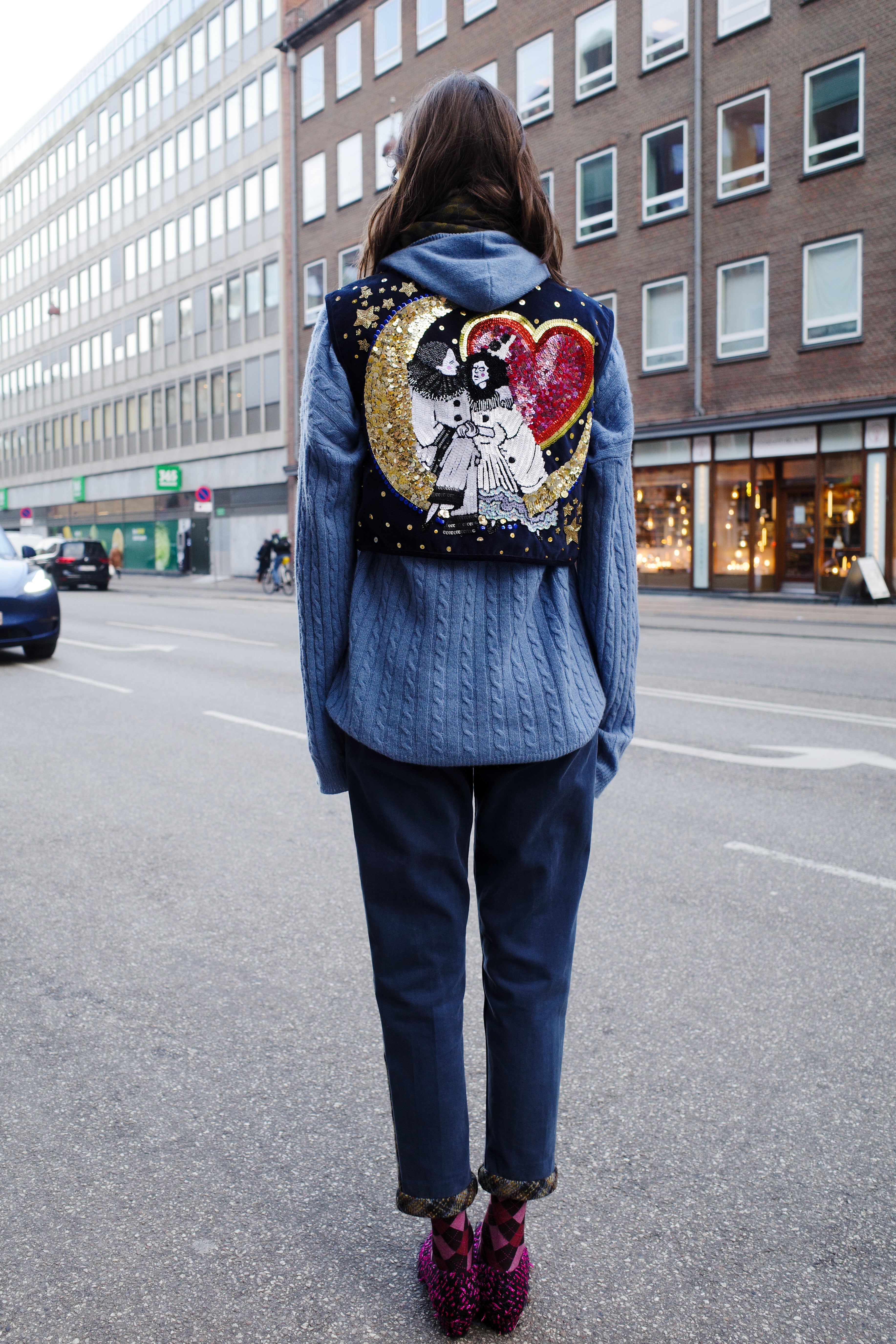 Ravnbak Vest - Circus Ballerina