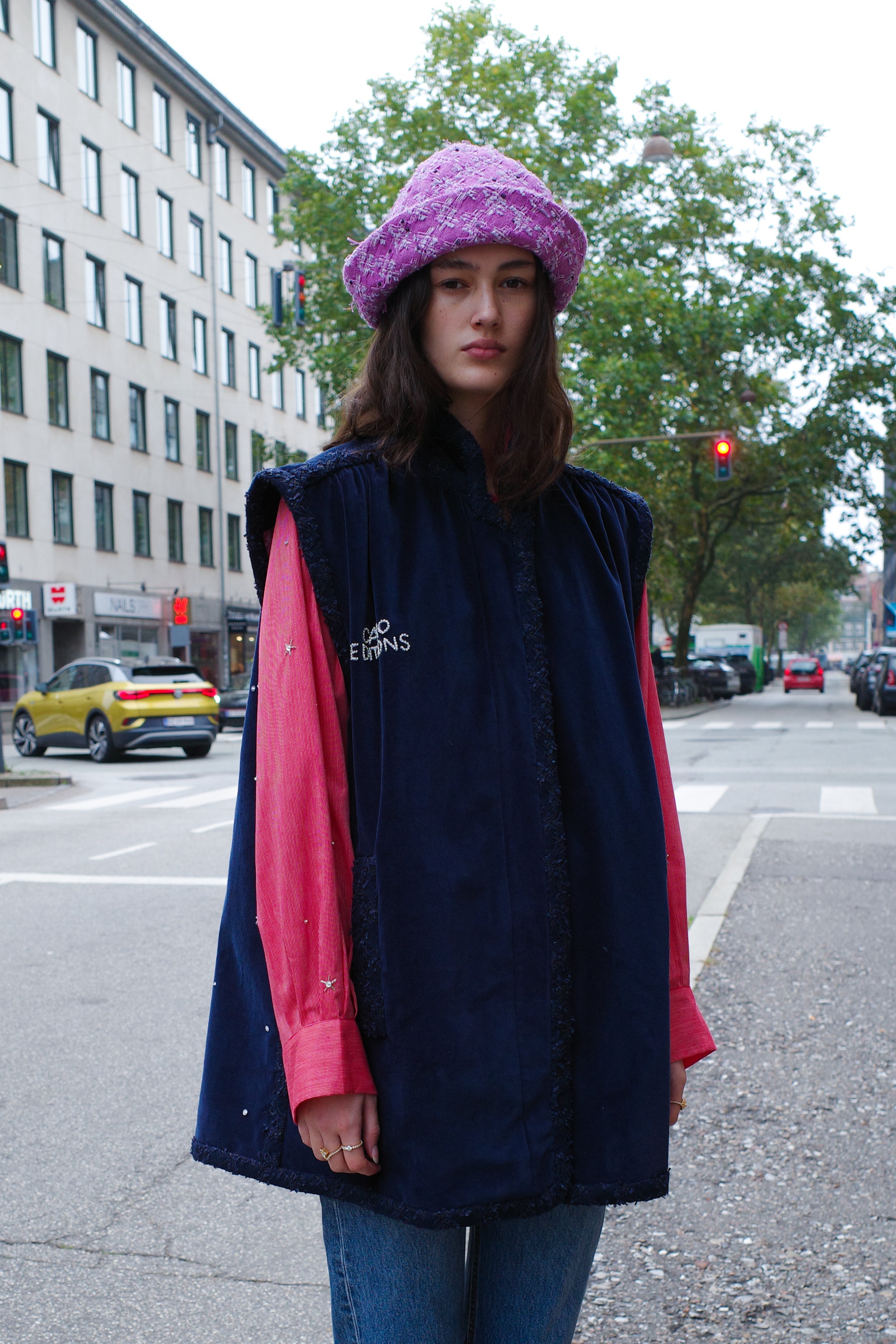 Gaia Vest - Champagne Girl