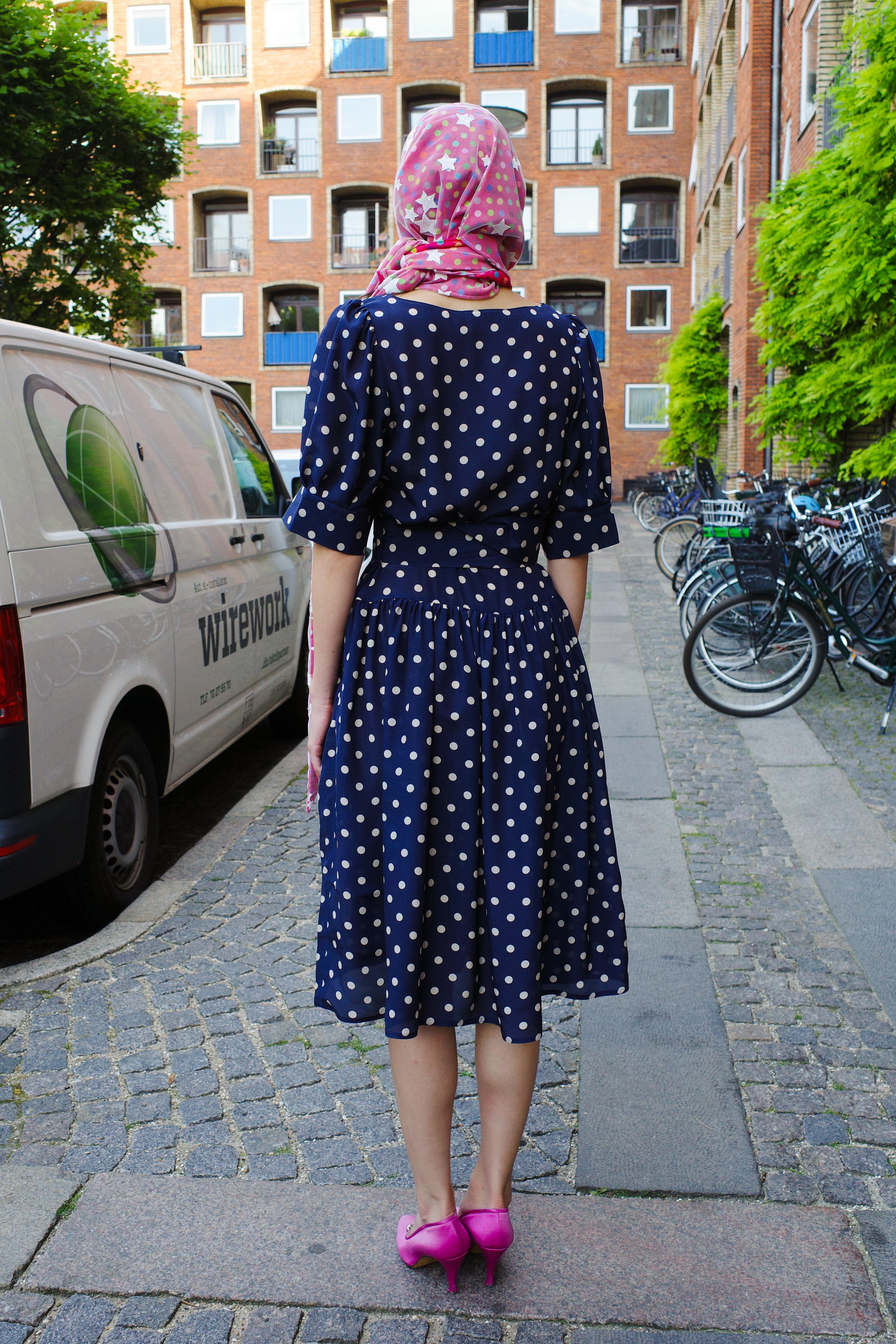 Bjorg Dress Silk Navy - White Dots