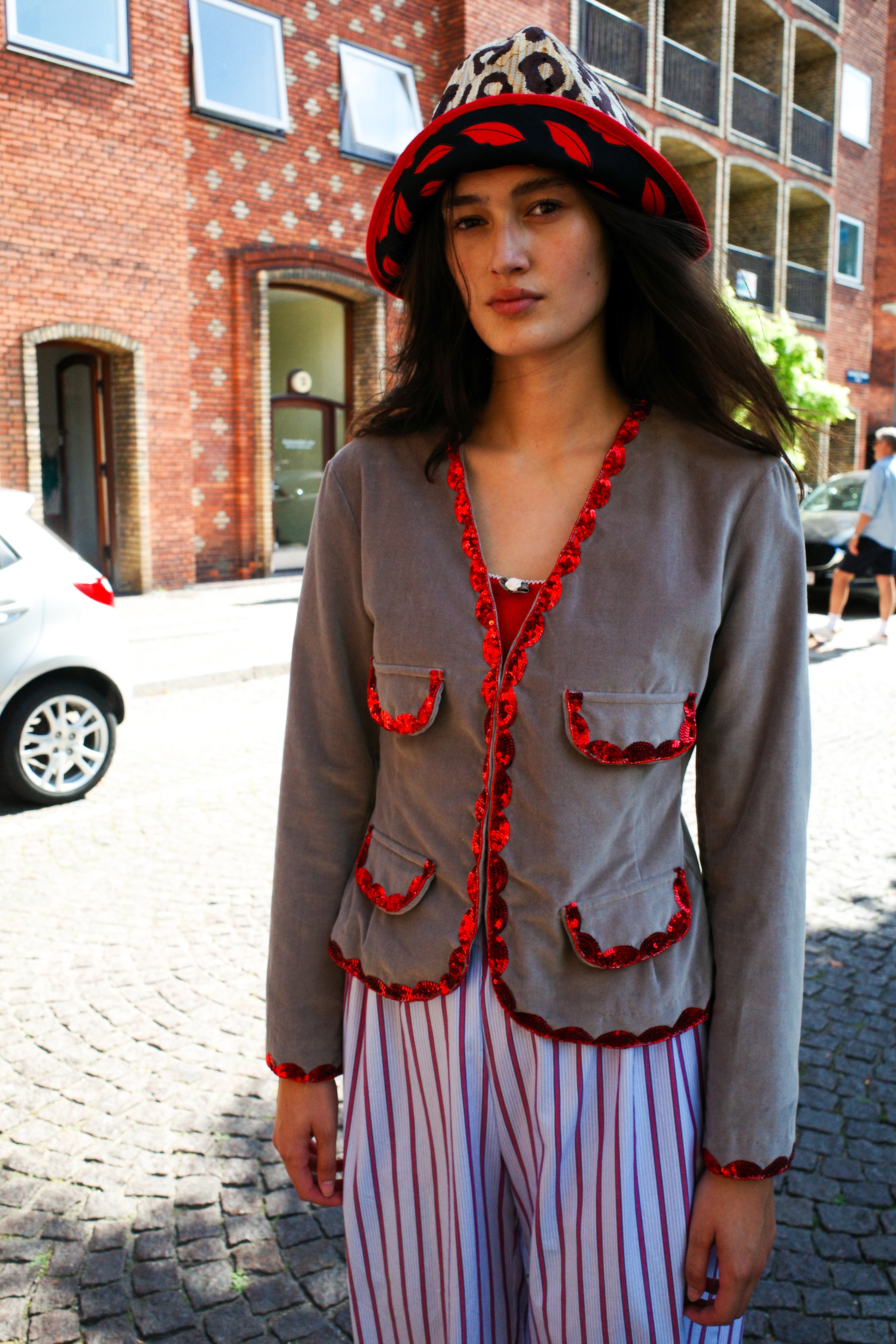 Tusnelda Jacket - Grey Velvet with Red Details