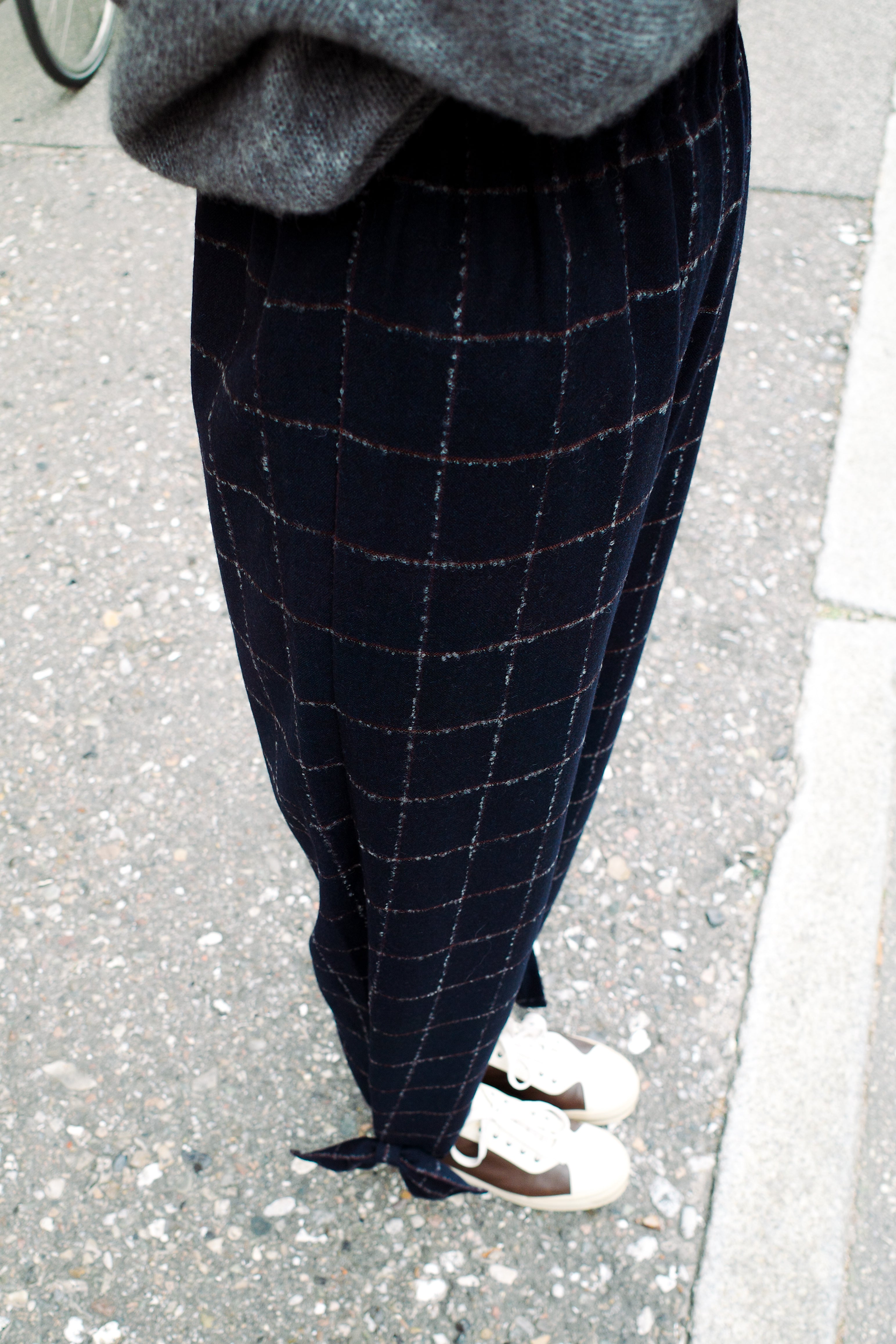 Coco Pants - Checkered with Bow