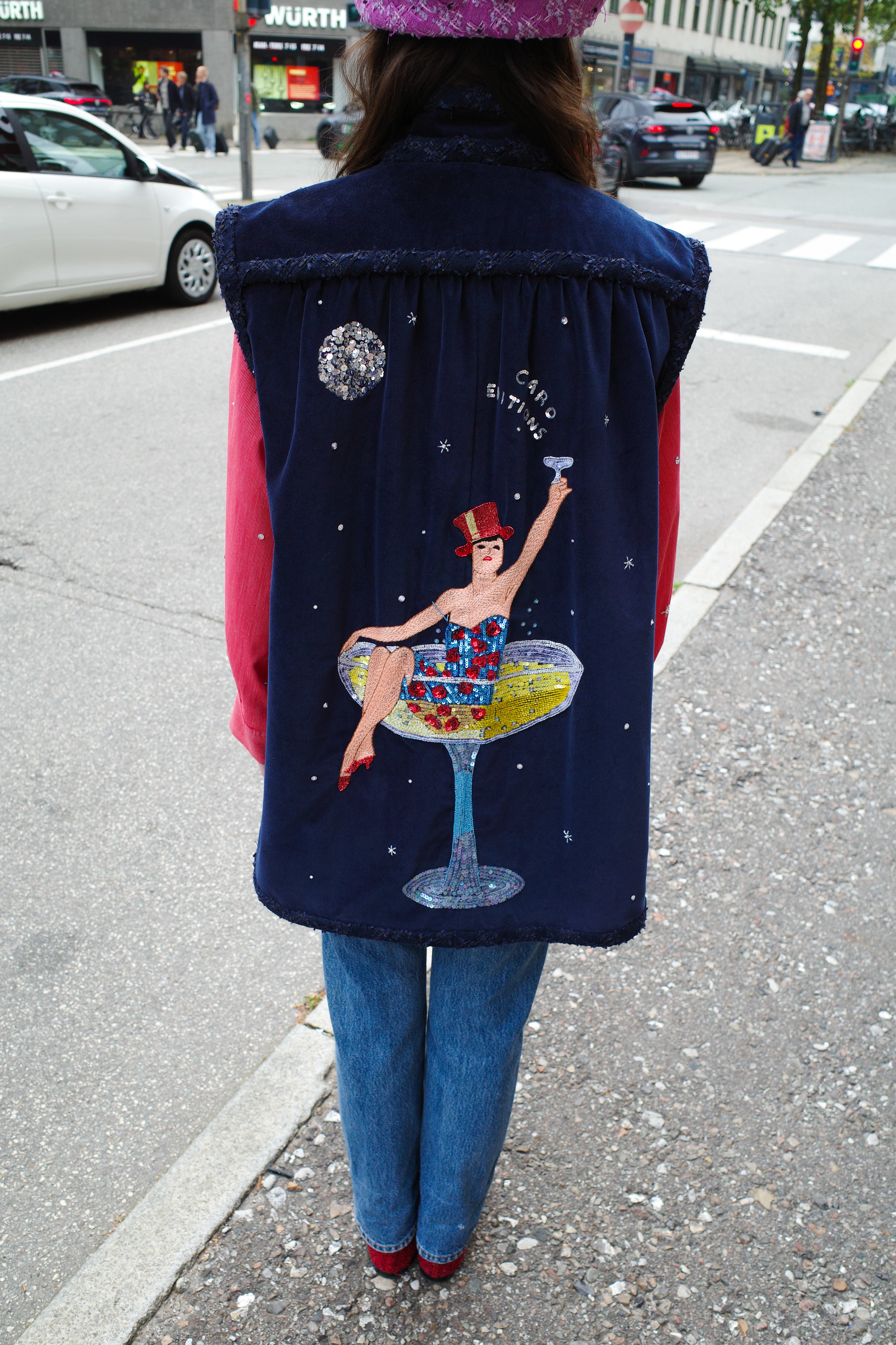 Gaia Vest - Champagne Girl