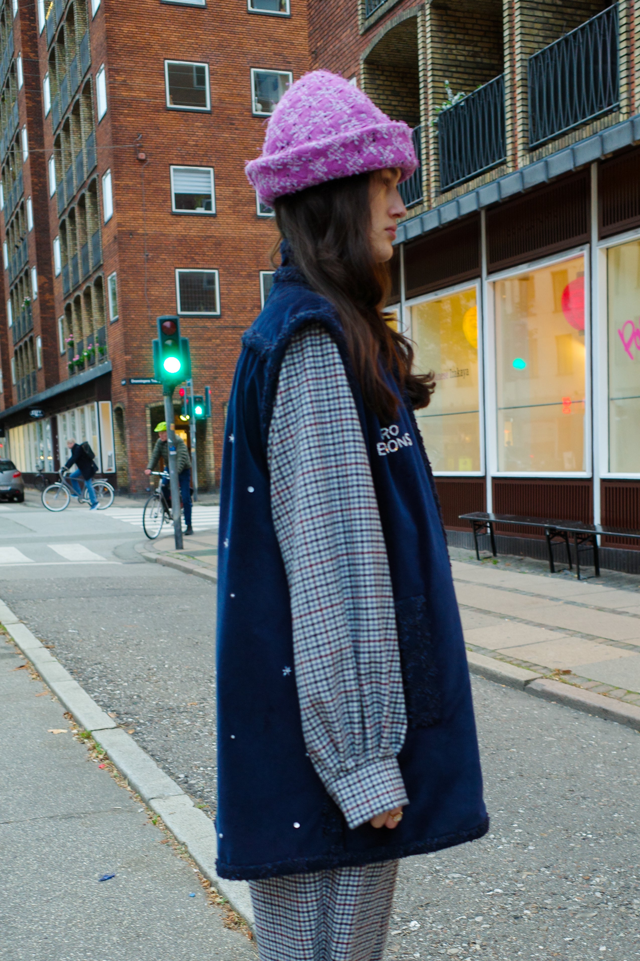 Gaia Vest - Champagne Girl