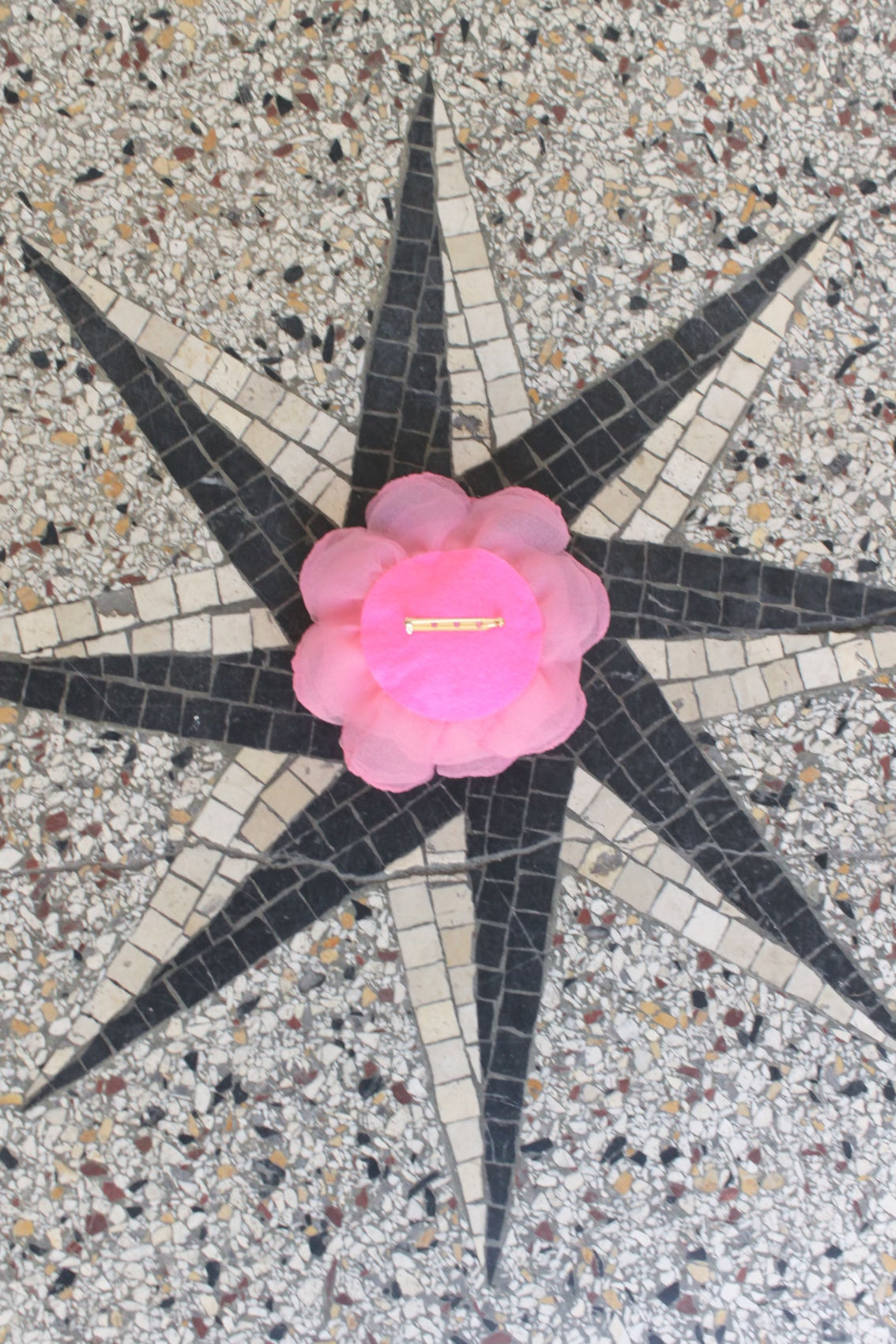 Tulle Rosie Brooch - Pink