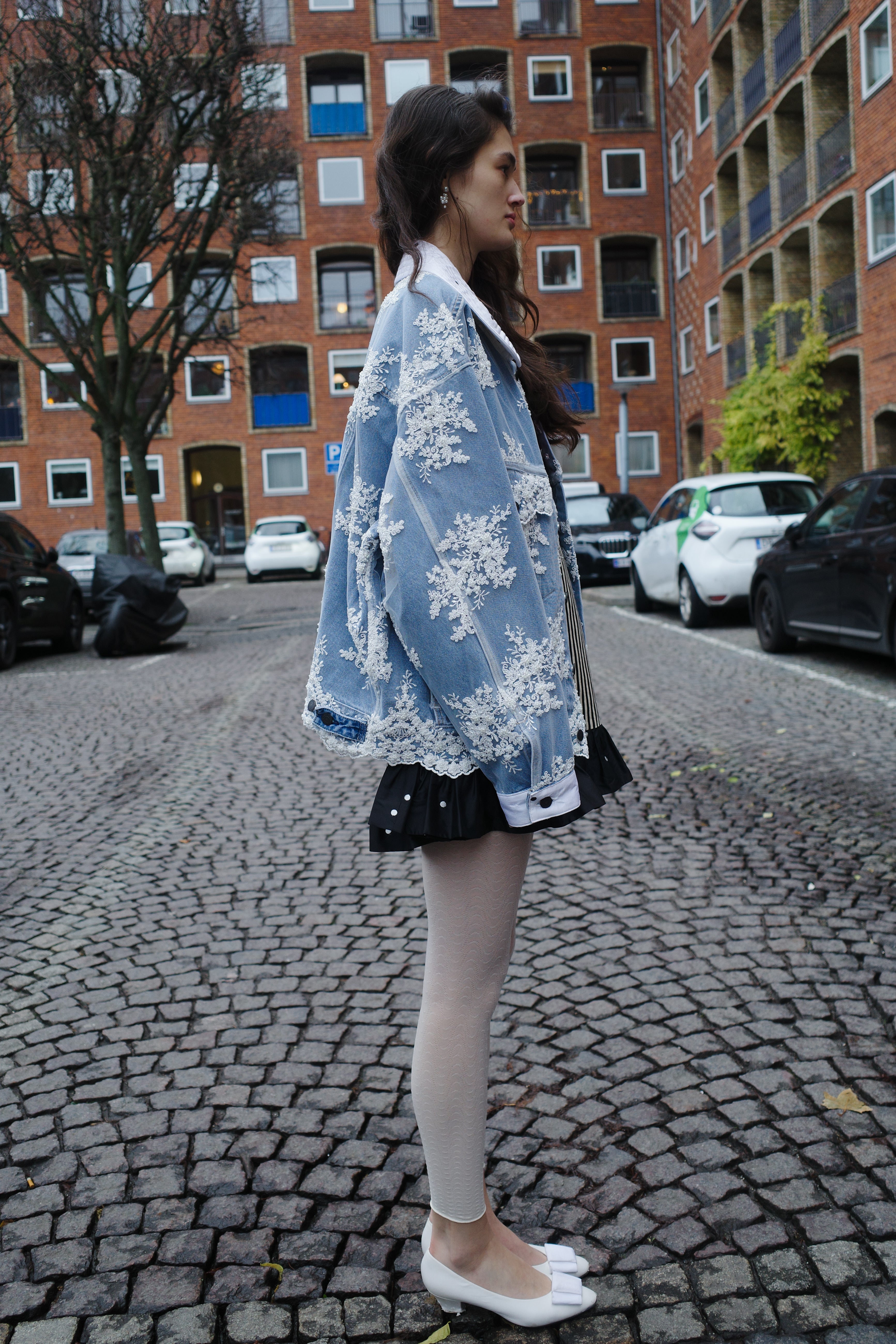 DENIM JACKET LACE WHITE PEARLS