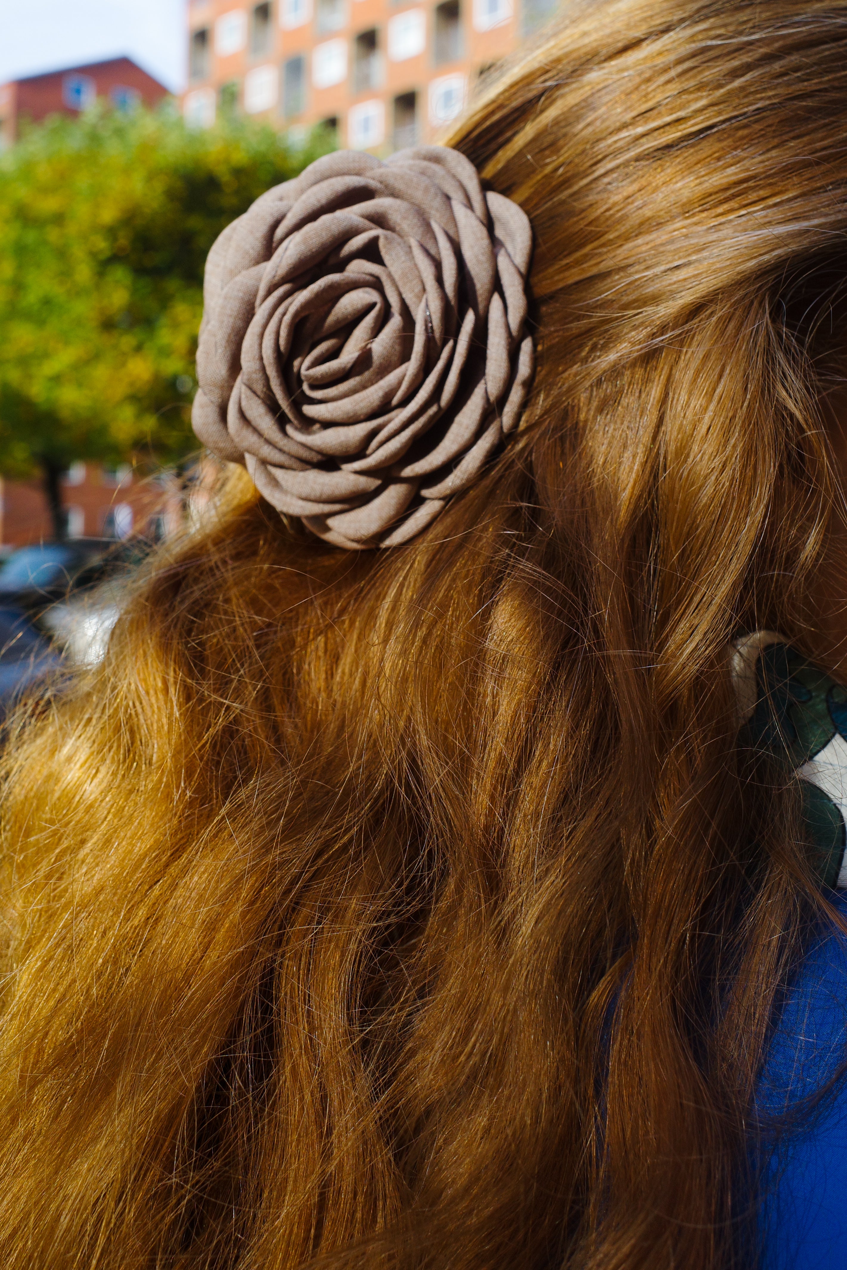 Rosie Hair Clip - Taupe