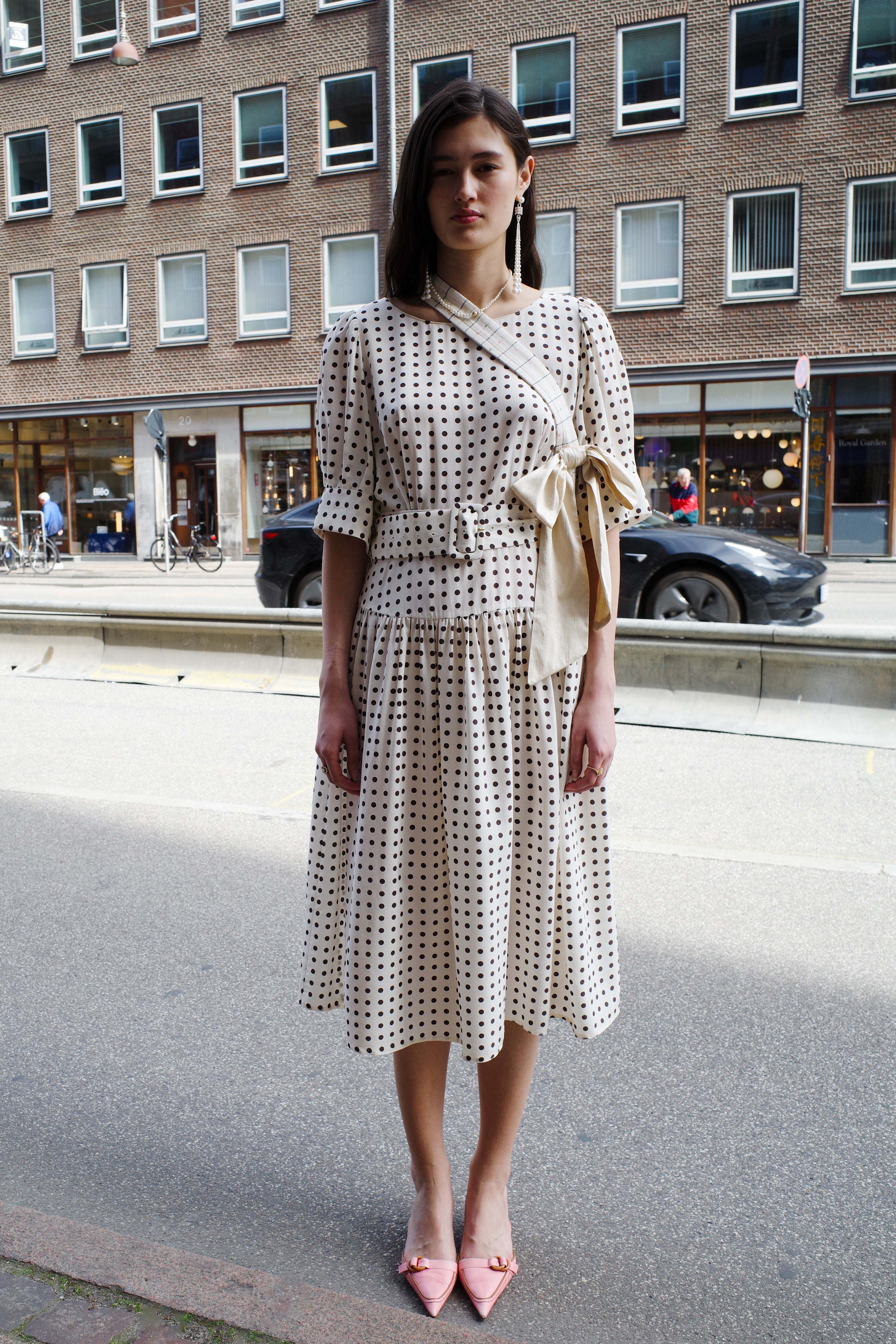 Bjorg Dress - Crepe de Chine - Cream w. Brown dot