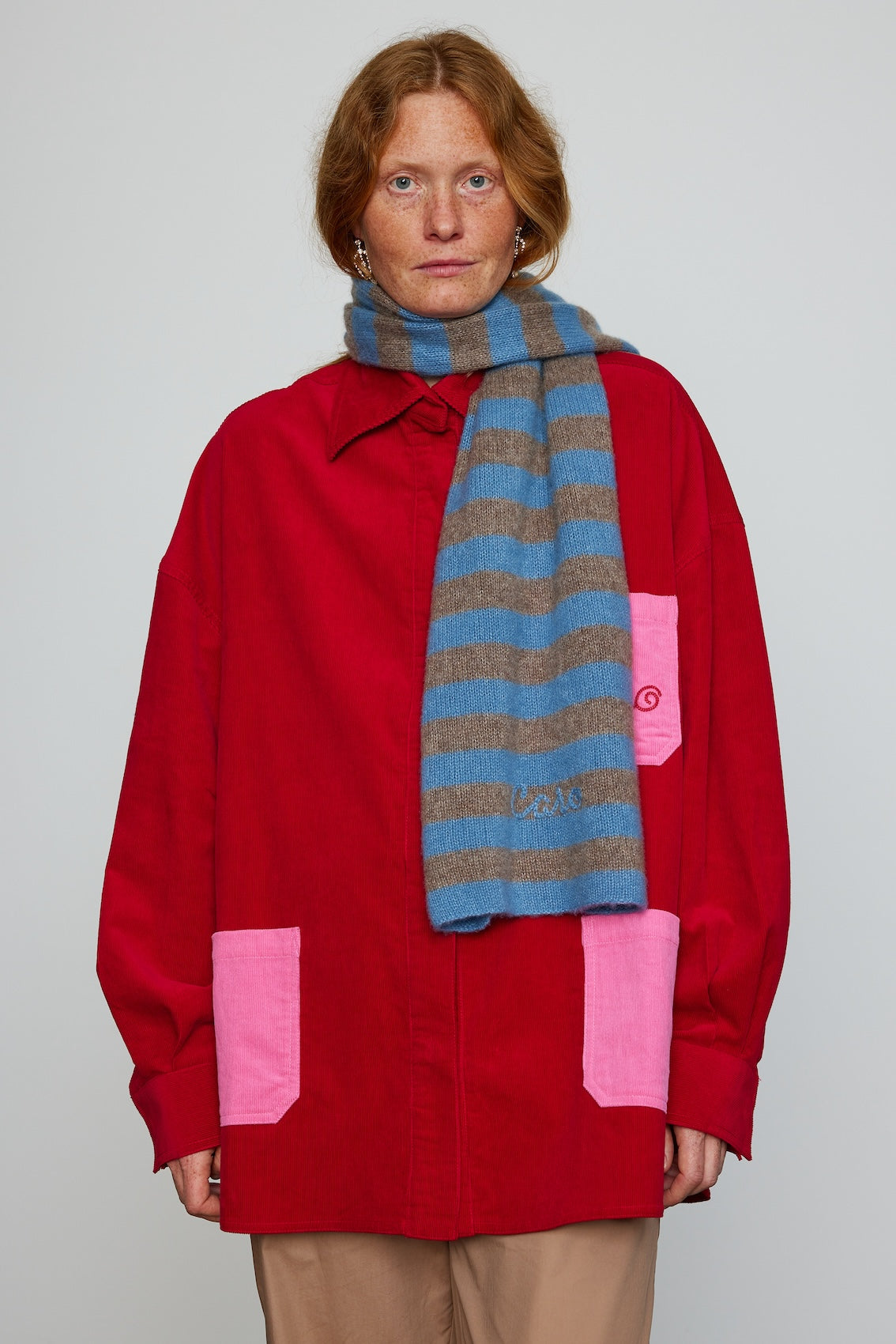 Caro Editions Ultra-soft, light-weight, long scarf made from cashmere silk yarn.   Material: 75% Cashmere, 25% Silk