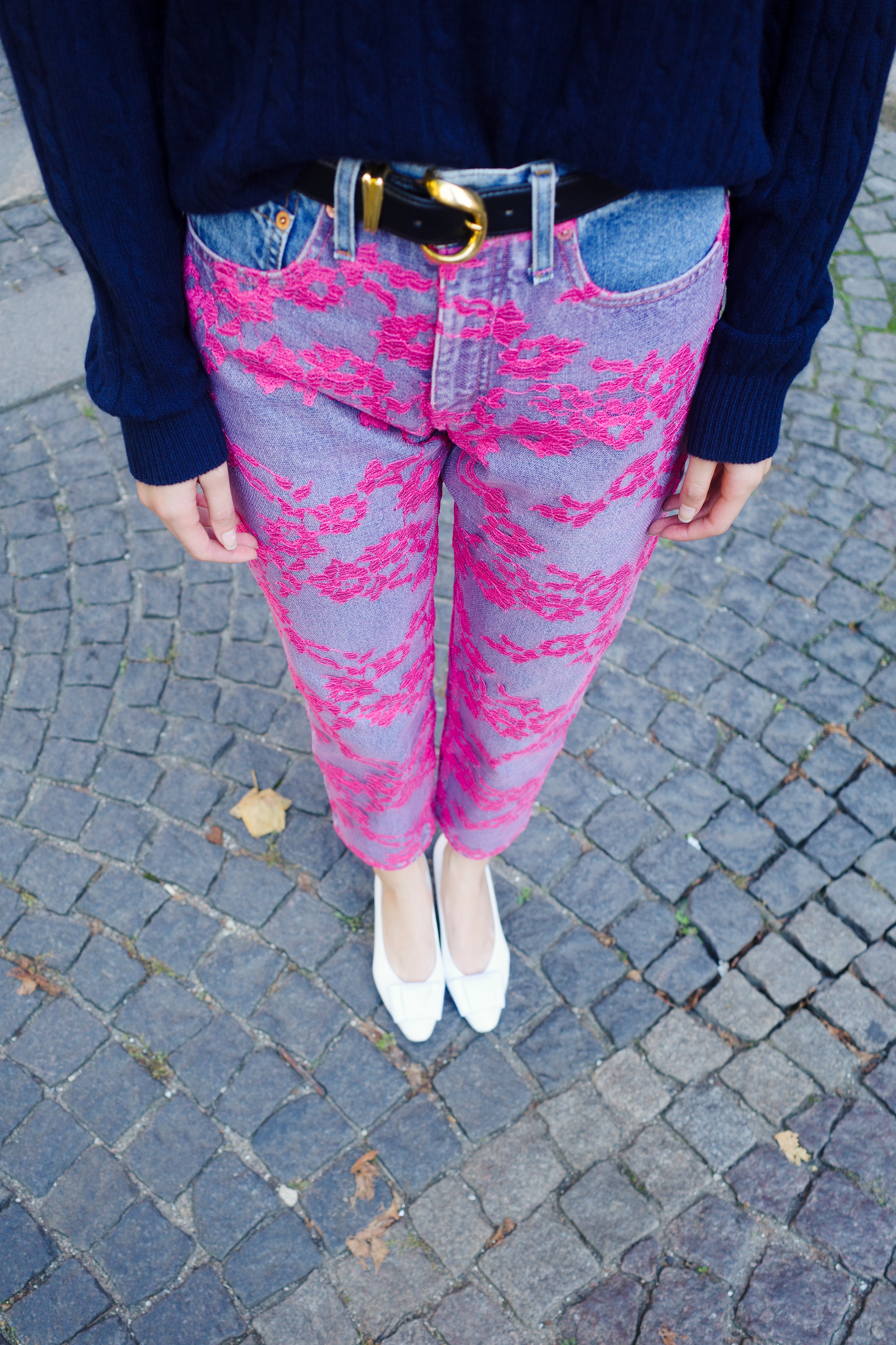 Upcycled denim jeans - Pink French lace