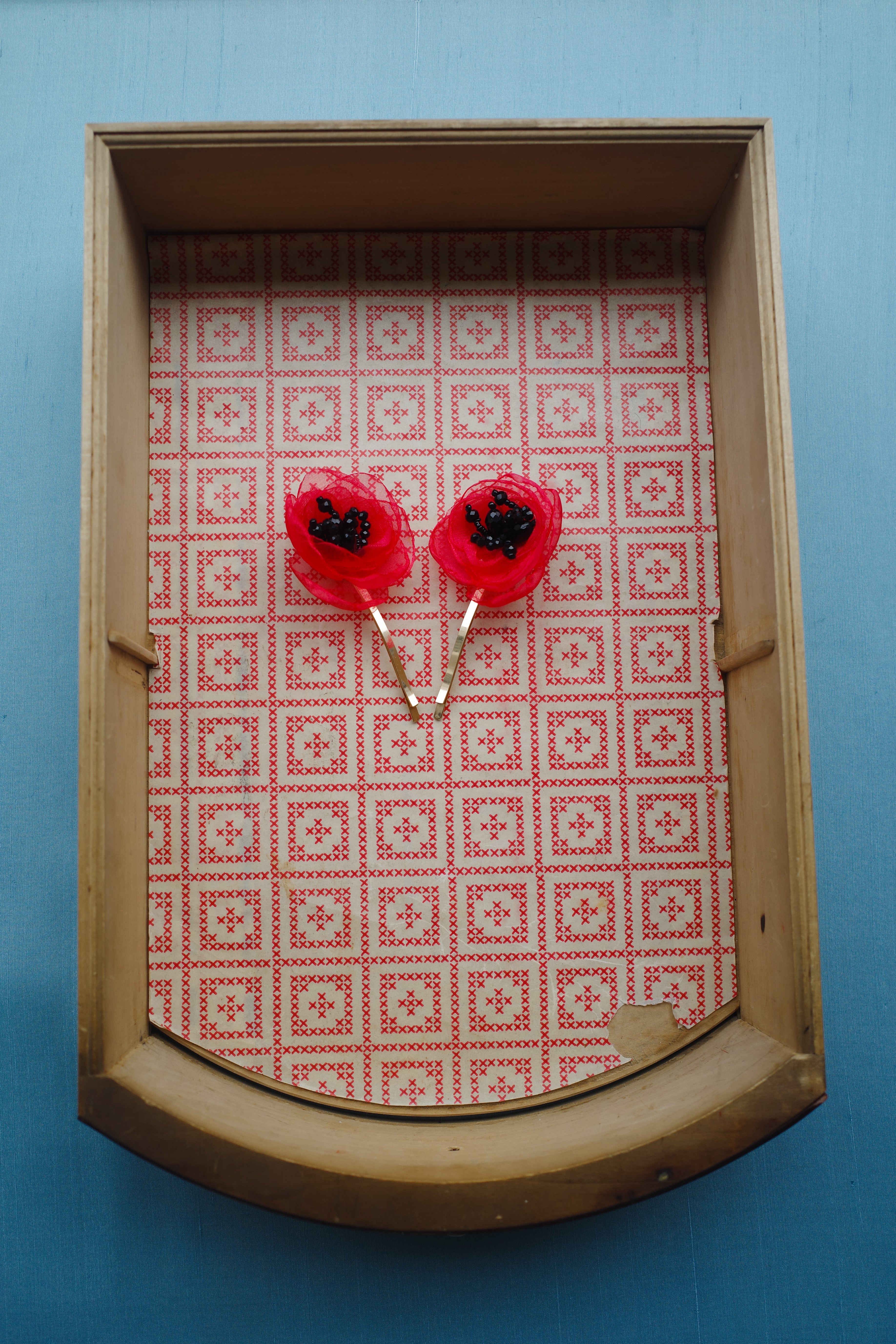 Poppy Bobby Pin - Red