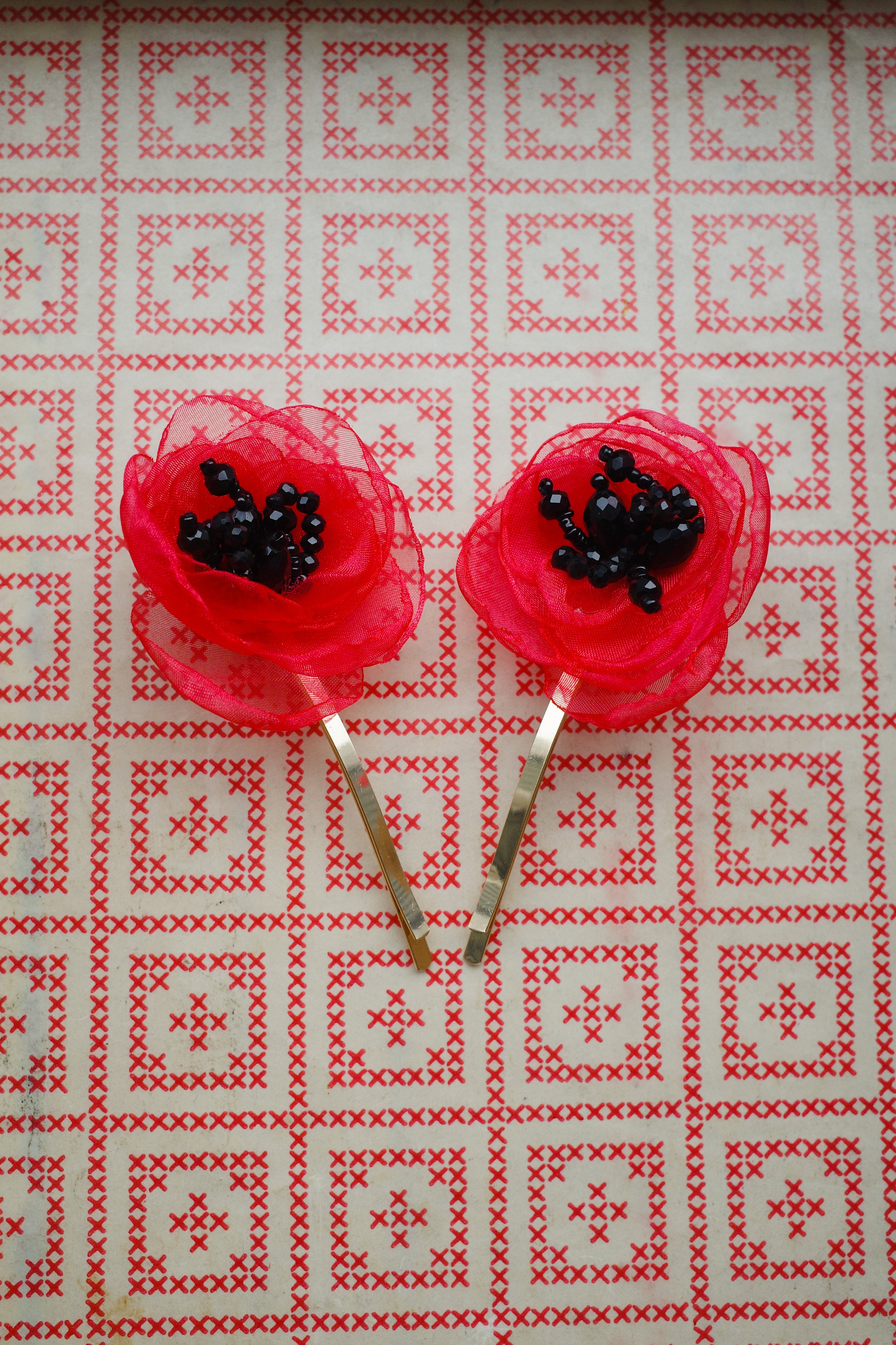 Poppy Bobby Pin - Red