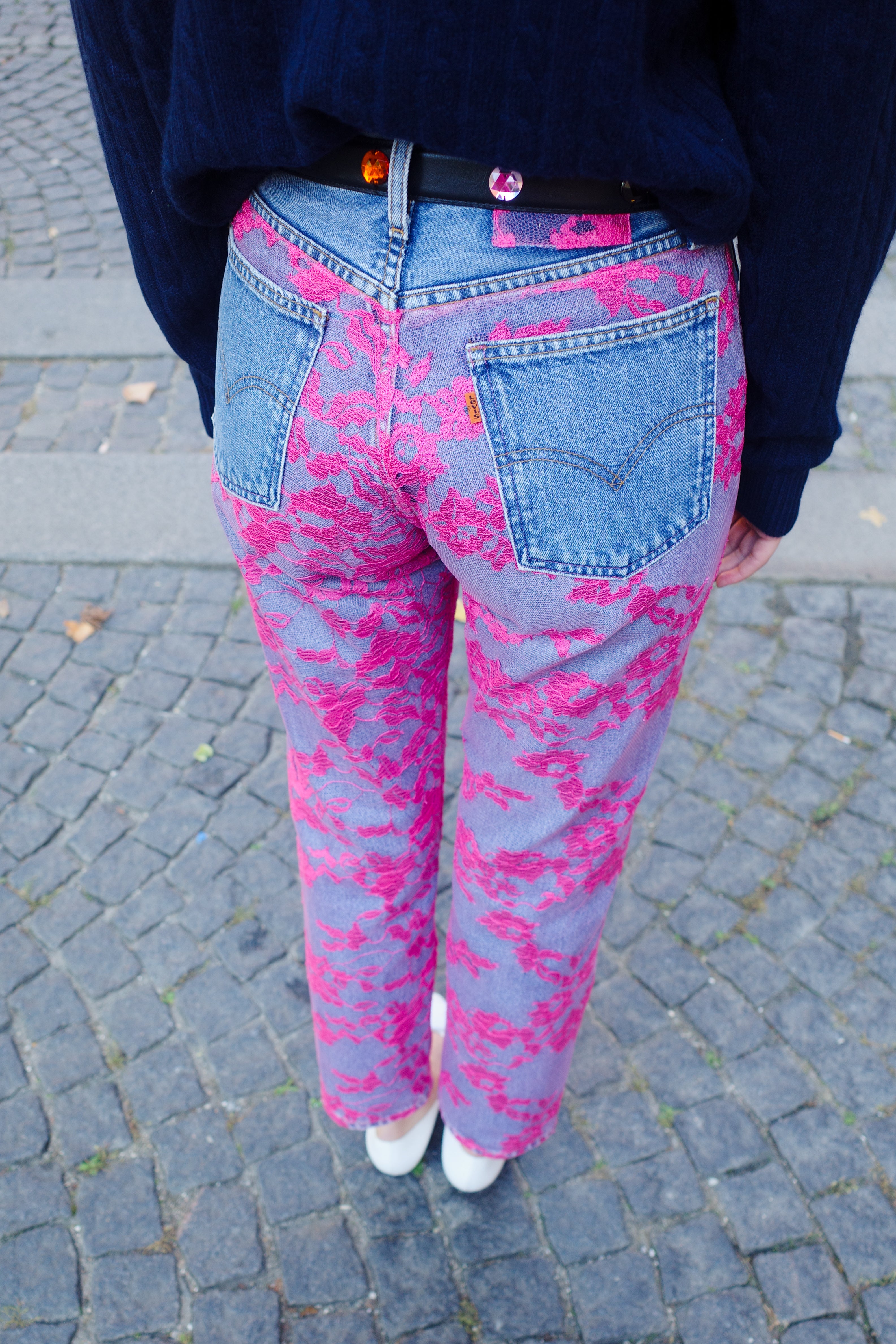 Upcycled denim jeans - Pink French lace